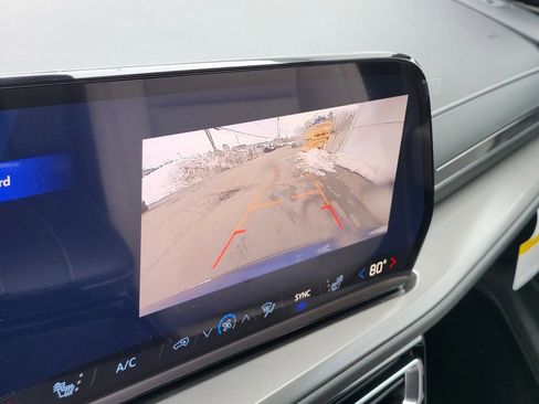 New 2026 Chevrolet Traverse LT w/ LPO, Floor Liner Package image 20