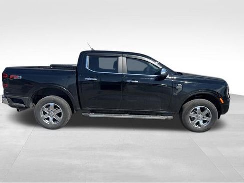 Used 2024 Ford Ranger Lariat w/ FX4 Off-Road Package image 9
