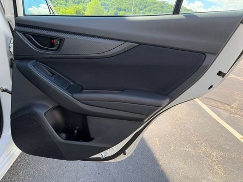 Used 2020 Subaru Impreza 2.0i AWD/4WD image 24