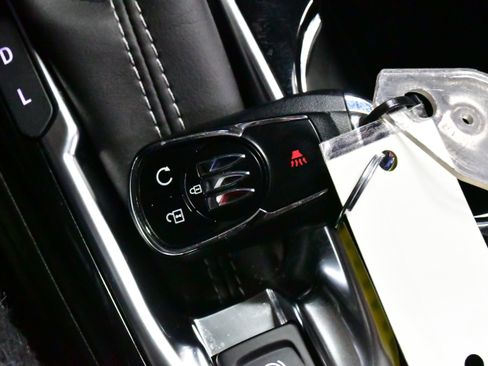 Used 2023 Buick Encore GX Select w/ Sport Touring Package image 43