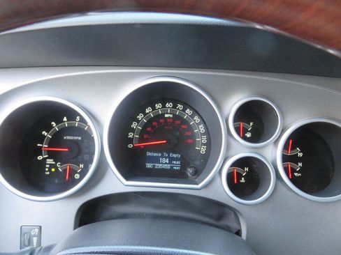 Used 2016 Toyota Sequoia Platinum image 14