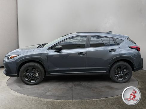 Used 2024 Subaru Crosstrek 2.0i AWD/4WD image 4