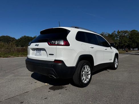 Used 2020 Jeep Cherokee Latitude image 5