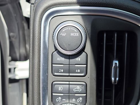 Used 2020 GMC Sierra 1500 Denali w/ Denali Ultimate Package AWD/4WD image 30