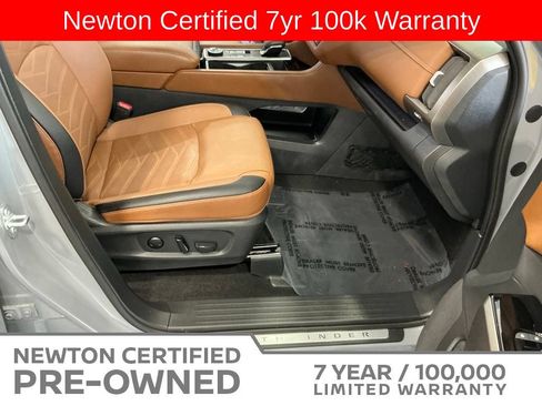 Used 2025 Nissan Pathfinder Platinum AWD/4WD image 20