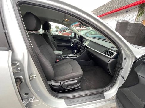 Used 2019 Kia Optima LX FWD image 14