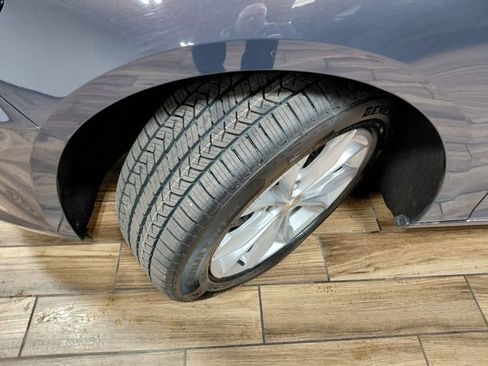 Certified 2025 Chevrolet Malibu LT image 21