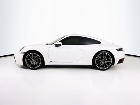 Certified 2021 Porsche 911 Carrera RWD image 2