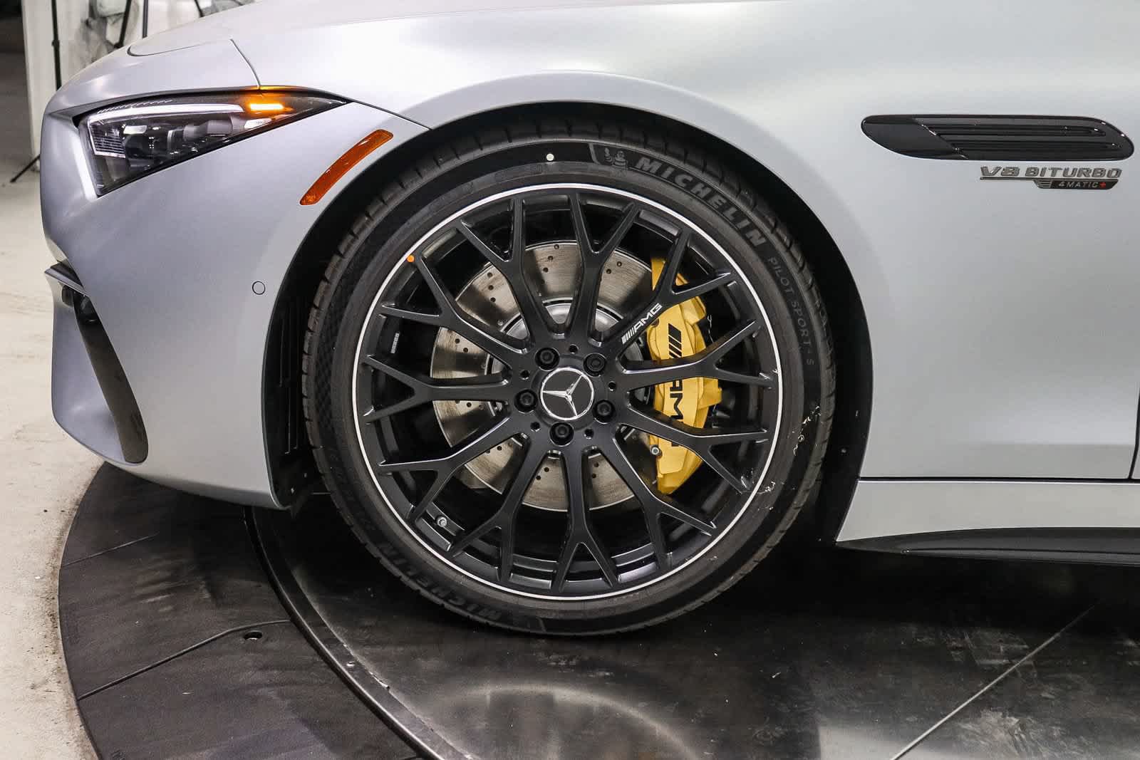 New 2026 Mercedes-Benz SL 63 AMG 4MATIC image 15