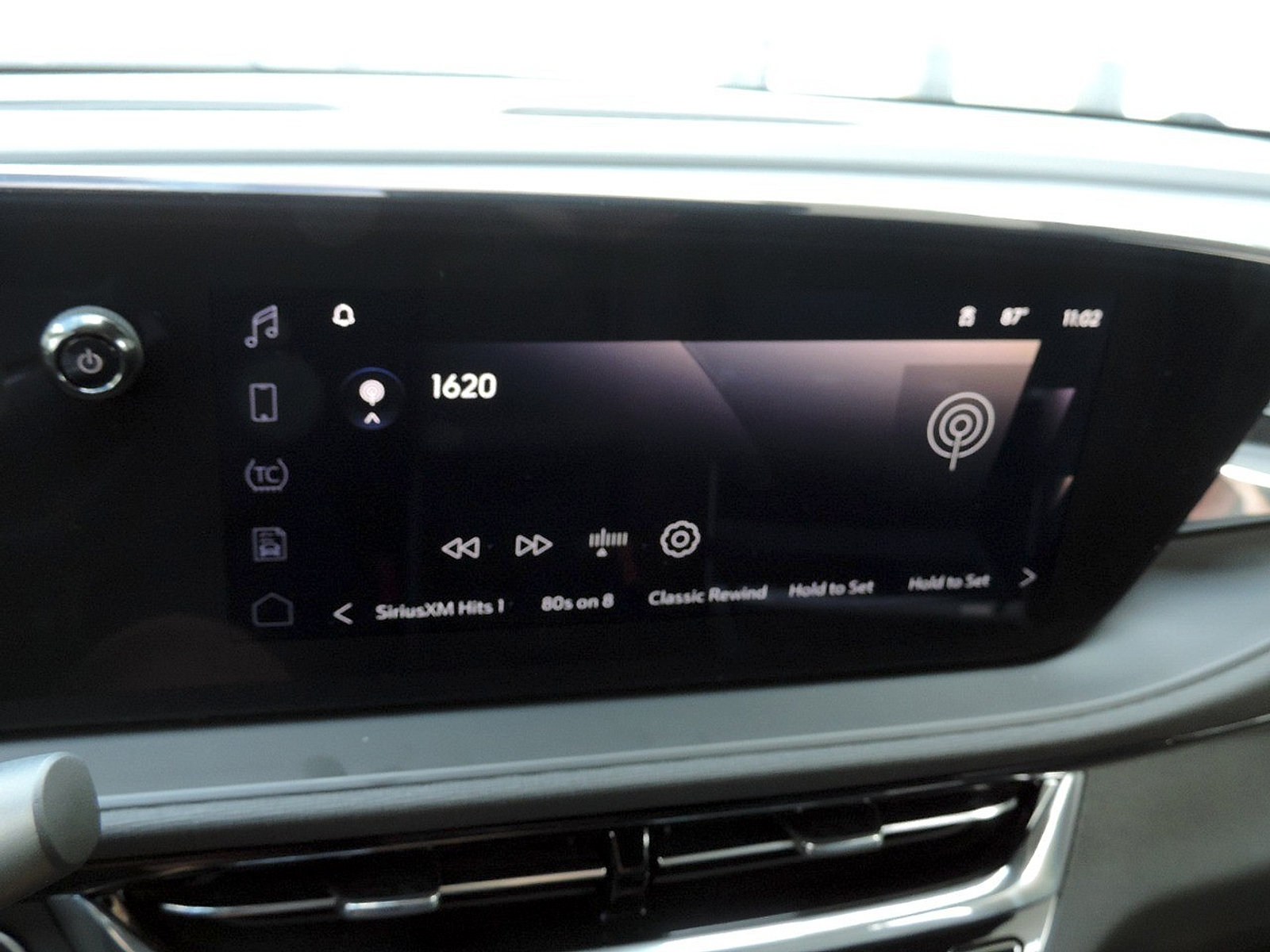 New 2026 Buick Envista Sport Touring w/ Convenience I Package FWD image 17