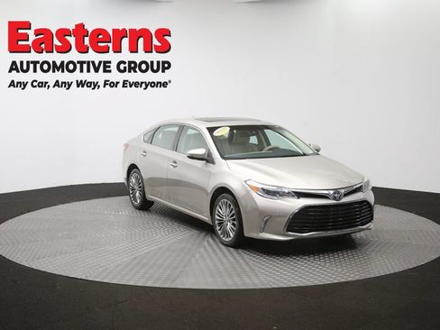 Used 2017 Toyota Avalon Limited w/ All Weather Liner Package FWD image 51