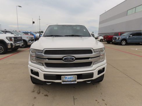 Used 2018 Ford F150 Platinum w/ Equipment Group 701A Luxury AWD/4WD image 6