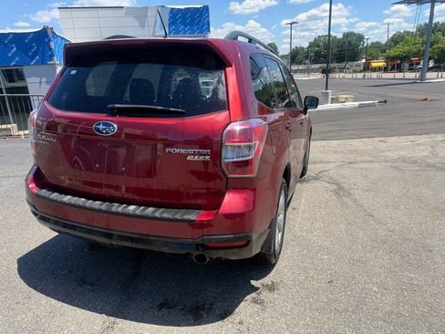 Used 2014 Subaru Forester 2.5i Touring AWD/4WD image 8