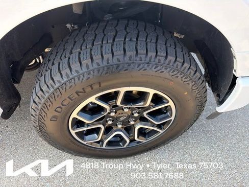 Used 2023 Ford F150 Lariat w/ Max Trailer Tow Package AWD/4WD image 16