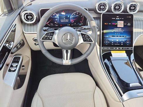 New 2026 Mercedes-Benz GLC 300 4MATIC image 16