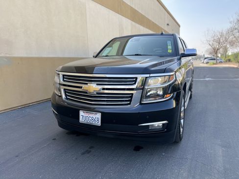 Used 2017 Chevrolet Suburban Premier image 1
