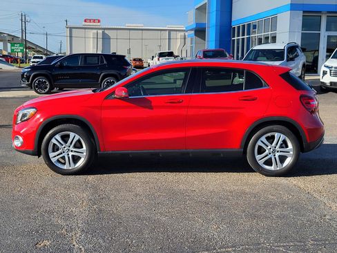 Used 2020 Mercedes-Benz GLA 250 GLA 250 Sport Utility image 2