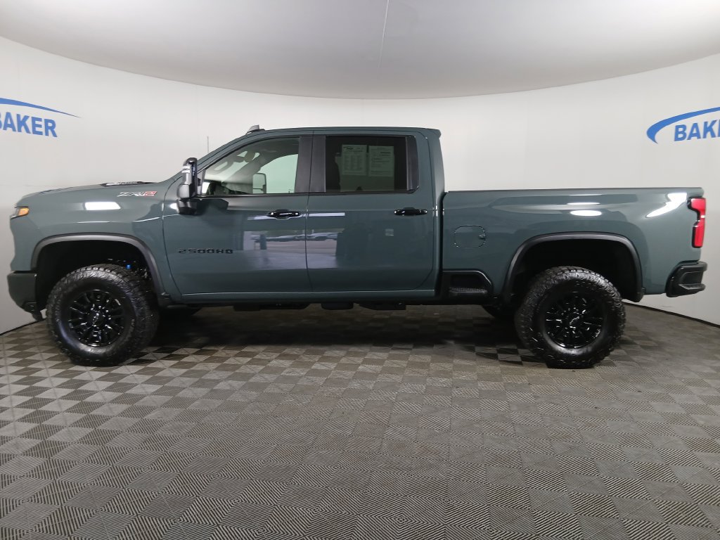 Used 2026 Chevrolet Silverado 2500 ZR2 AWD/4WD image 2