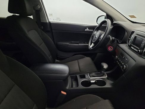 Used 2017 Kia Sportage LX FWD image 21