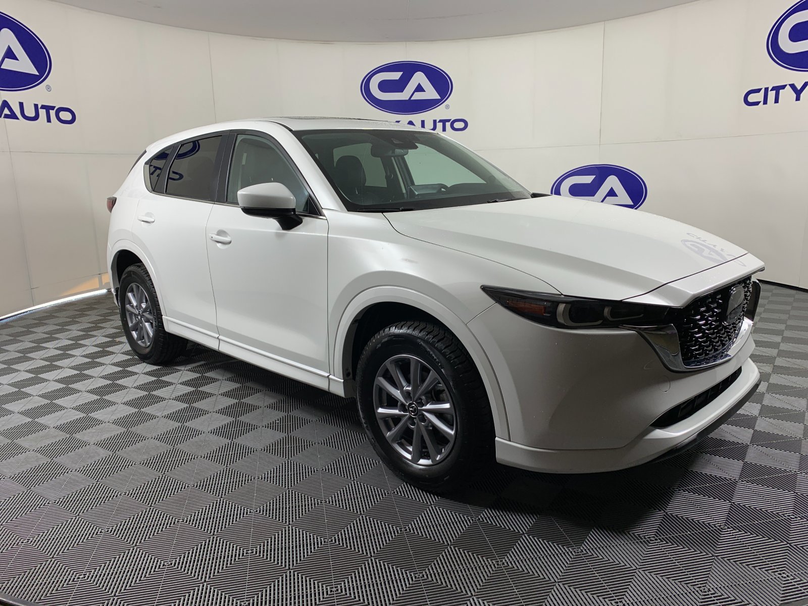 Used 2025 MAZDA CX-5 AWD 2.5 S w/ Preferred Package image 1