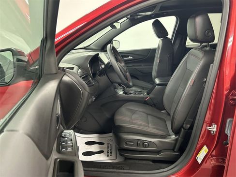 Certified 2024 Chevrolet Equinox RS image 11