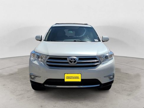 Used 2012 Toyota Highlander Limited w/ Tow Pkg AWD/4WD image 2
