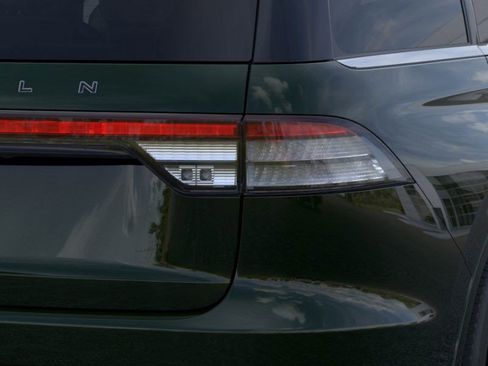 New 2026 Lincoln Aviator Black Label w/ Dynamic Handling Package image 21