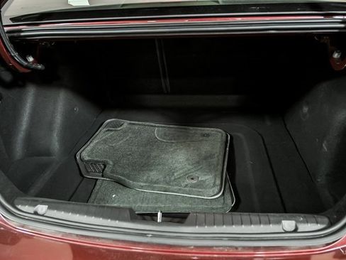 Used 2015 Chevrolet Cruze LT image 9