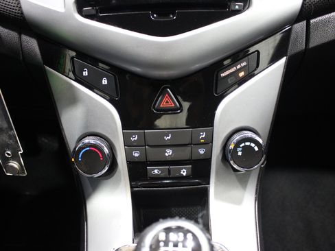 Used 2012 Chevrolet Cruze Eco FWD image 15