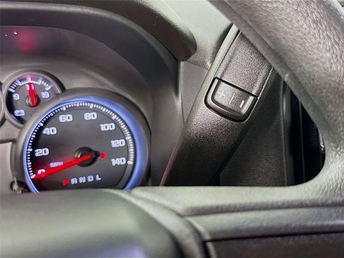 Used 2023 Chevrolet Silverado 1500 Custom image 16