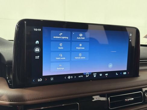 Certified 2025 Lincoln Aviator Reserve w/ Luxury Package RWD image 6