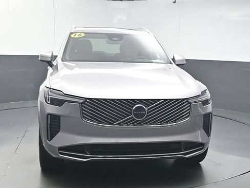 Certified 2026 Volvo XC90 B6 Plus w/ Protection Package Premier AWD/4WD image 3