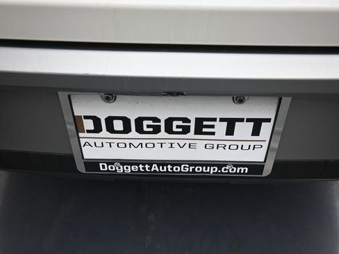 Used 2022 Nissan Pathfinder SL image 23