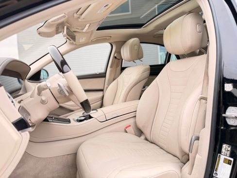 Used 2020 Mercedes-Benz S 560 4MATIC Sedan image 21