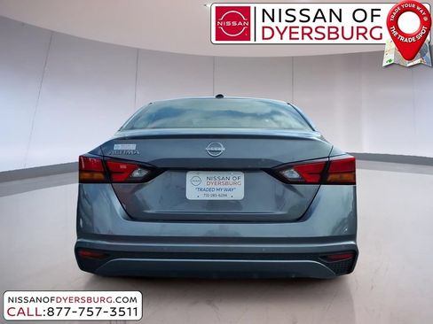 New 2026 Nissan Altima 2.5 SV FWD image 4
