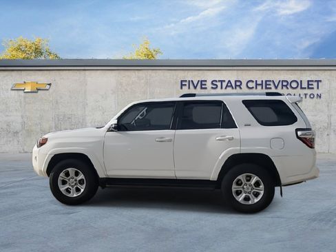 Used 2021 Toyota 4Runner SR5 Premium image 6