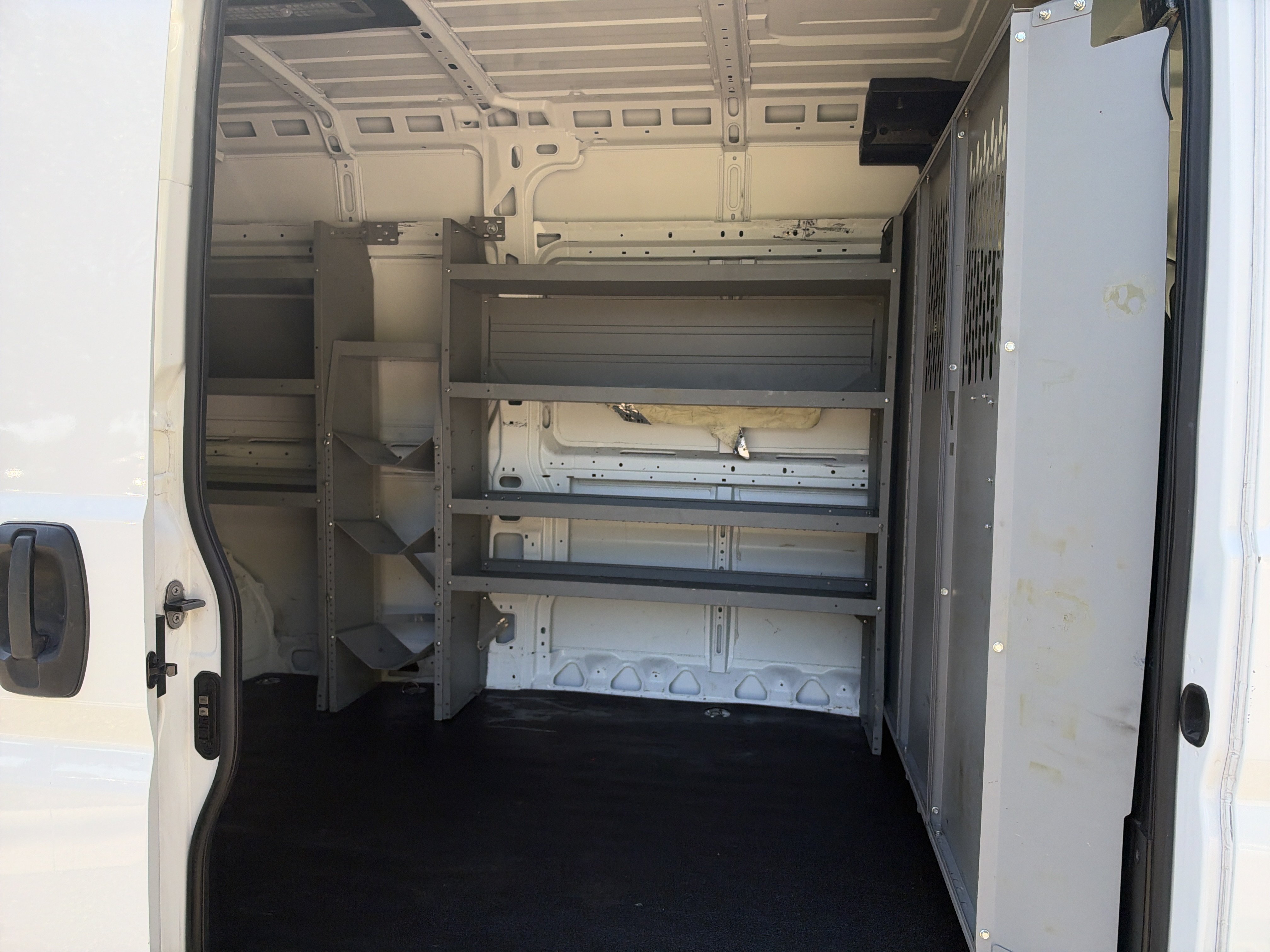 Used 2024 RAM ProMaster 2500 w/ Quick Order Package 22G SLT FWD image 28