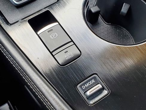 Certified 2023 Nissan Rogue SL w/ SL Premium Package image 25