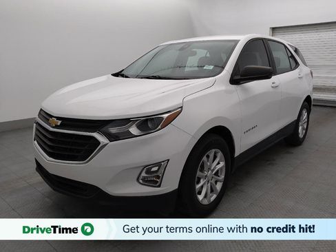 Used 2020 Chevrolet Equinox LS FWD image 1