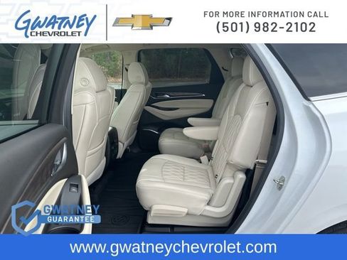 Used 2022 Buick Enclave Avenir w/ Avenir Technology Package image 25