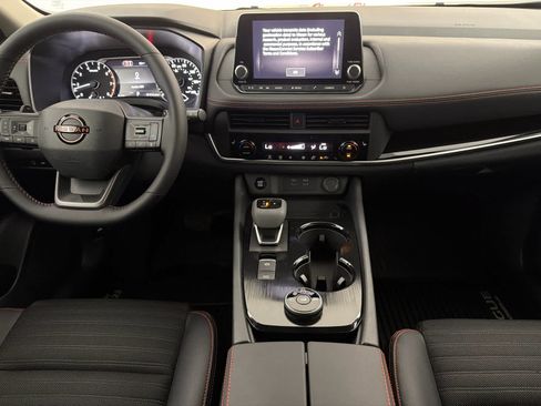 New 2026 Nissan Rogue SV AWD/4WD image 19