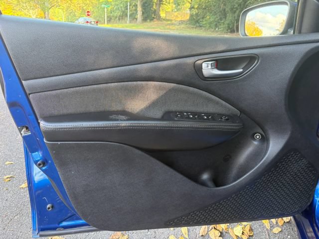 Used 2013 Dodge Dart SE w/ Value Group FWD image 9