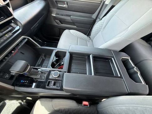 Used 2024 Toyota Tundra SR5 AWD/4WD image 13