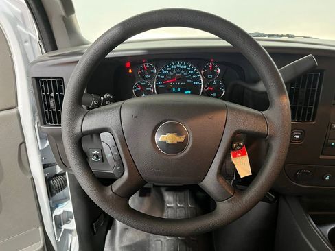 New 2025 Chevrolet Express 3500 w/ Power Convenience Package image 18