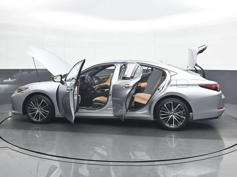 Used 2023 Lexus ES 350 w/ Premium Package FWD image 38