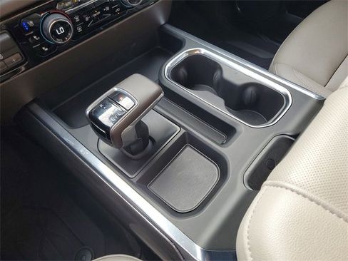 Used 2024 Chevrolet Silverado 1500 LTZ w/ Technology Package image 19