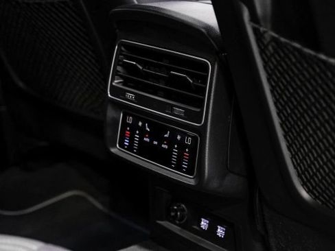 Used 2019 Audi Q8 Prestige w/ Year 1 Package AWD/4WD image 37