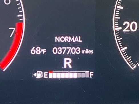 Used 2024 Honda HR-V LX image 29