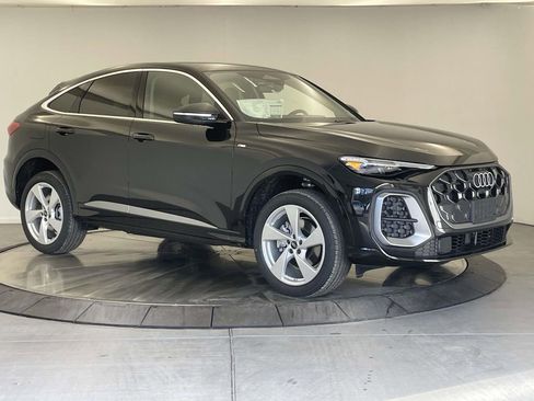 New 2025 Audi Q5 Premium Plus image 9
