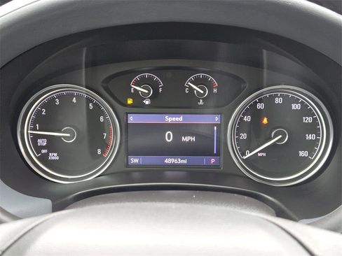 Used 2020 Buick Enclave Essence image 17